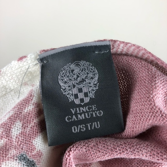 Vince Camuto Floral Triangle Scarf Bandana - Picture 5 of 6